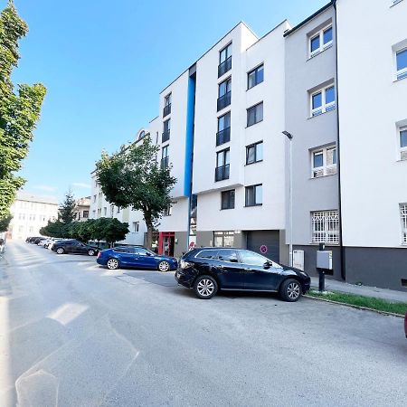 City Center Apartment With Nice Balcony Žilina Extérieur photo